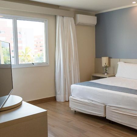 Vinhedo Plaza Hotel Eksteriør billede